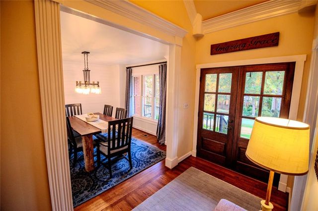 432 Westlake NW Drive, Marietta, GA 30064