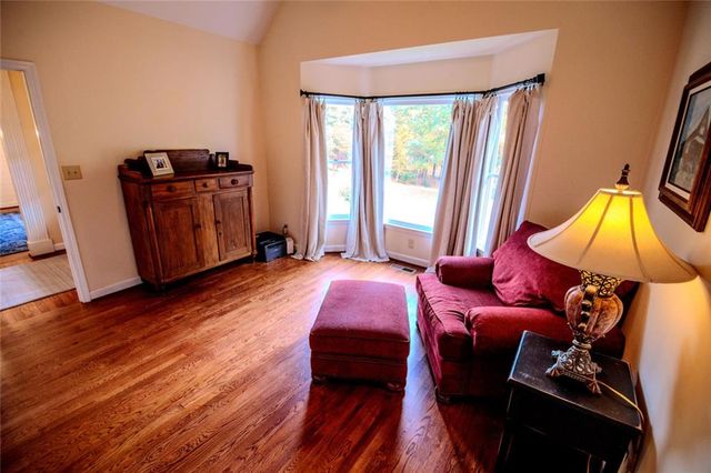 432 Westlake NW Drive, Marietta, GA 30064