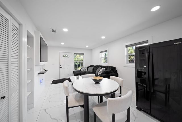 2403 Country Club Drive, Tallahassee, FL 32301