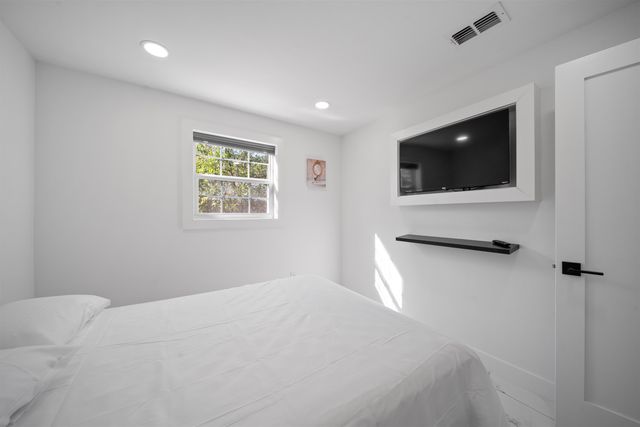 2403 Country Club Drive, Tallahassee, FL 32301