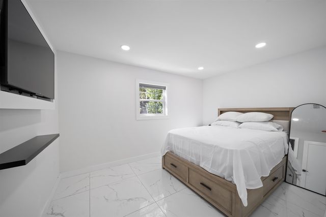 2403 Country Club Drive, Tallahassee, FL 32301