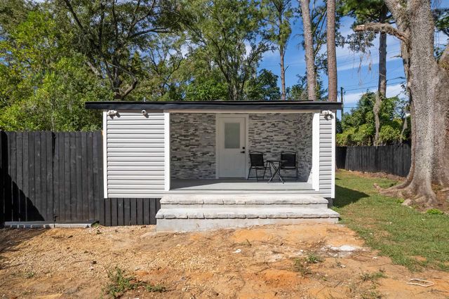 2403 Country Club Drive, Tallahassee, FL 32301