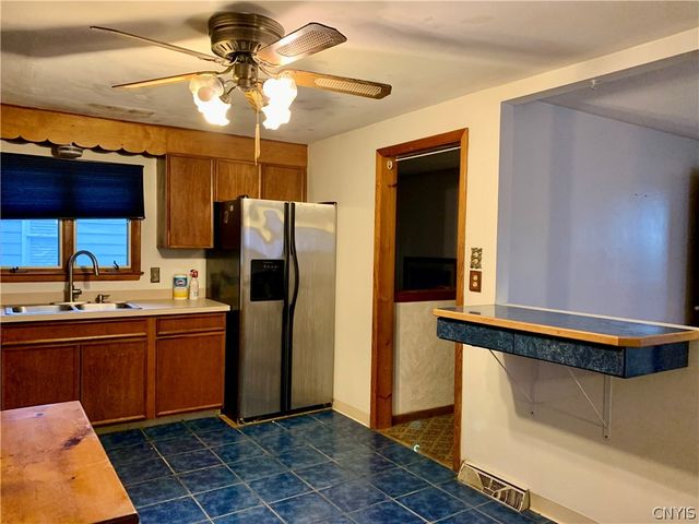 265 Girard Ave, Syracuse, NY 13207