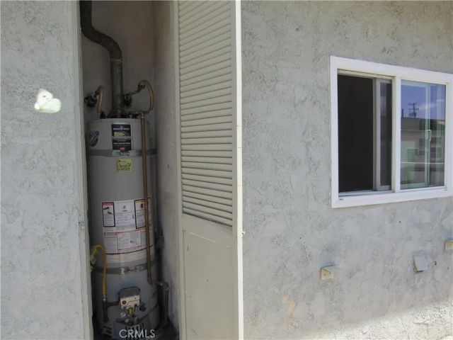 15121 Van Buren, Midway City, CA 92655