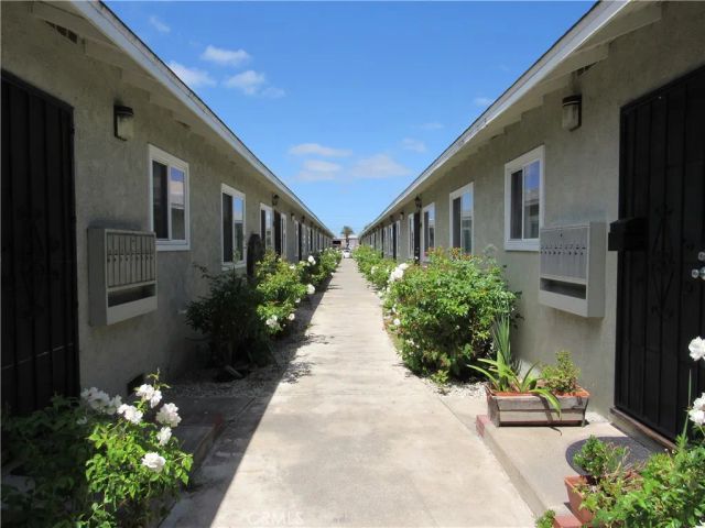 15121 Van Buren, Midway City, CA 92655