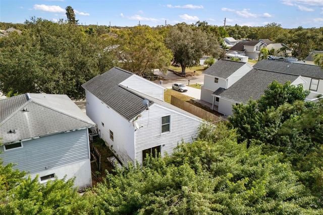 5182 MOELLER AVENUE, Sarasota, FL 34233