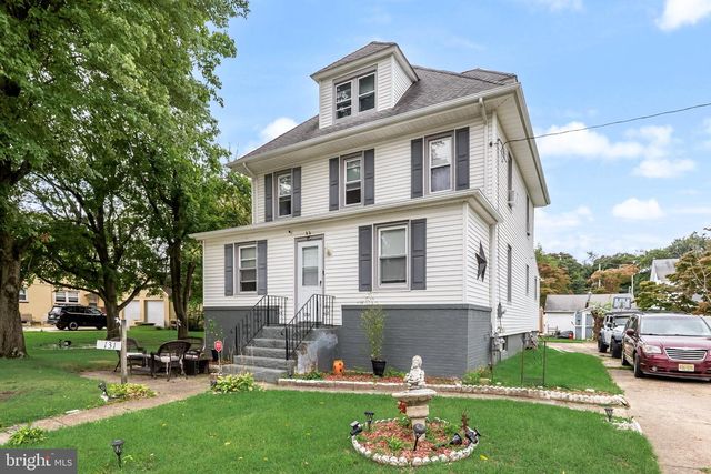 131 NORTH AVE, West Berlin, NJ 08091