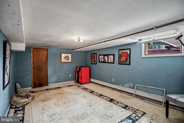 131 NORTH AVE, West Berlin, NJ 08091