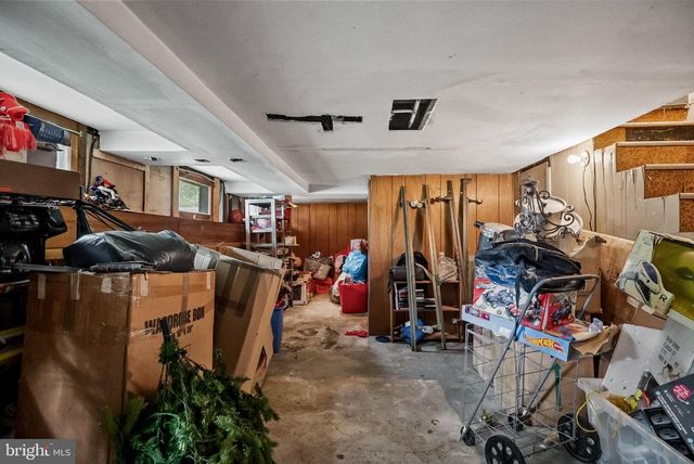 131 NORTH AVE, West Berlin, NJ 08091