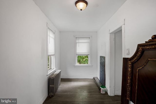 131 NORTH AVE, West Berlin, NJ 08091
