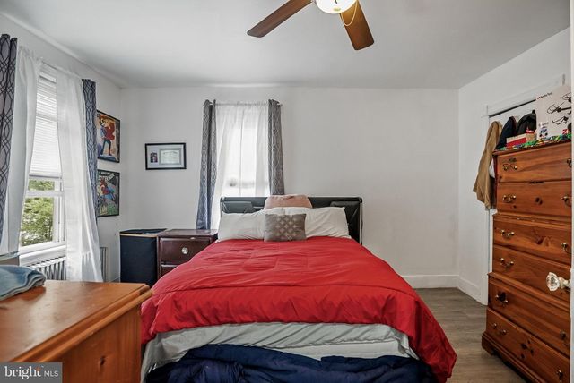 131 NORTH AVE, West Berlin, NJ 08091