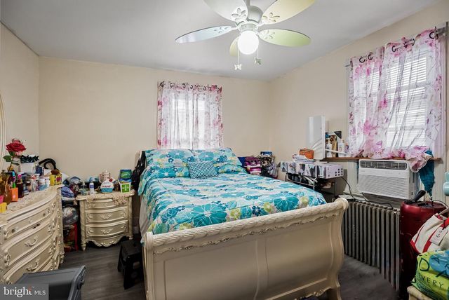 131 NORTH AVE, West Berlin, NJ 08091