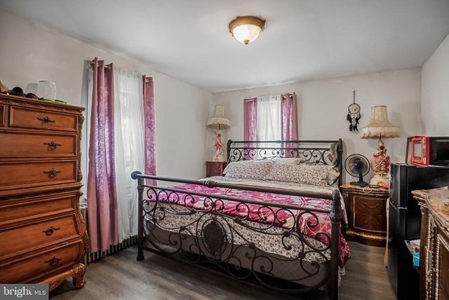 131 NORTH AVE, West Berlin, NJ 08091