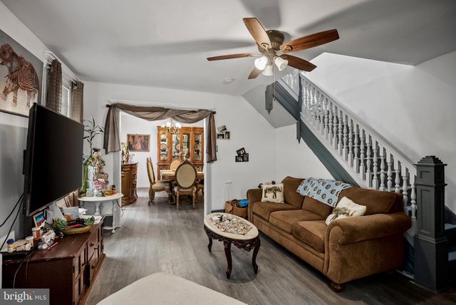 131 NORTH AVE, West Berlin, NJ 08091
