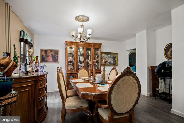 131 NORTH AVE, West Berlin, NJ 08091