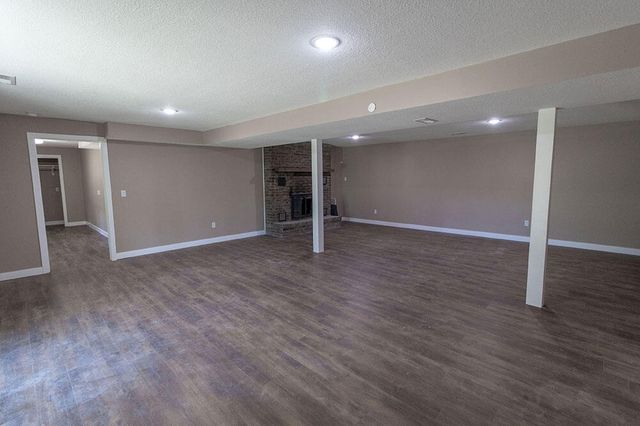 2081 S EL DORADO DR, Columbia, MO 65201