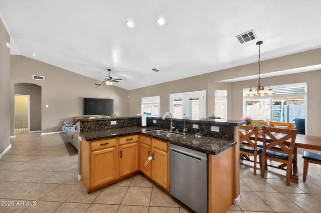 20464 E BRONCO Drive, Queen Creek, AZ 85142