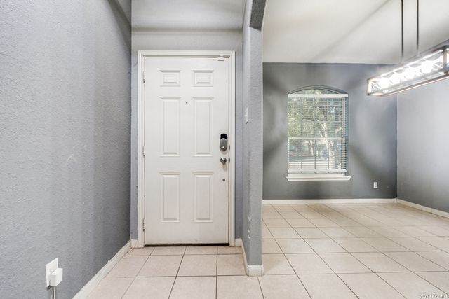 6523 Luckey Square, San Antonio, TX 78252