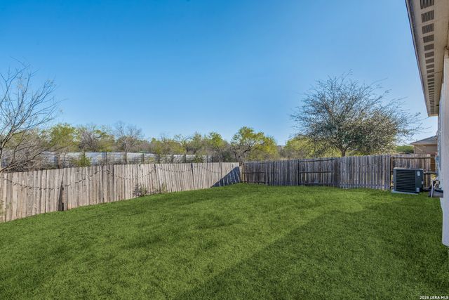 6523 Luckey Square, San Antonio, TX 78252