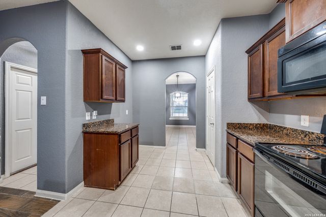 6523 Luckey Square, San Antonio, TX 78252