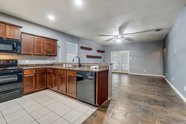 6523 Luckey Square, San Antonio, TX 78252