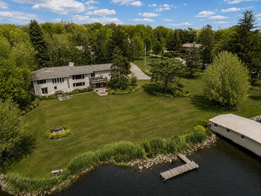 2685 Shadywood Road, Excelsior, MN 55331 — photo 2
