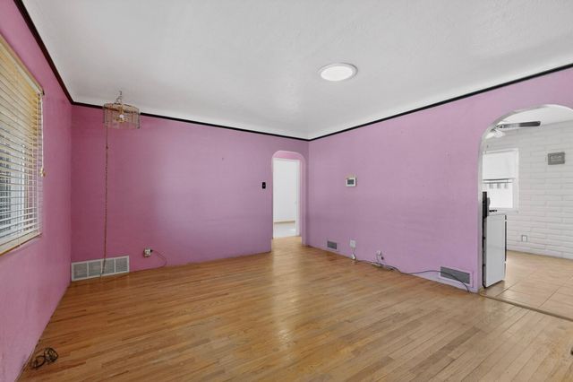 2817 Sierra Drive NE, Albuquerque, NM 87110