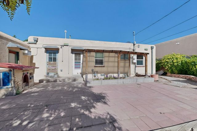 2817 Sierra Drive NE, Albuquerque, NM 87110