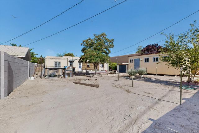 2817 Sierra Drive NE, Albuquerque, NM 87110