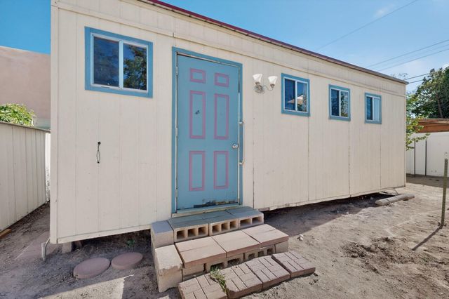 2817 Sierra Drive NE, Albuquerque, NM 87110