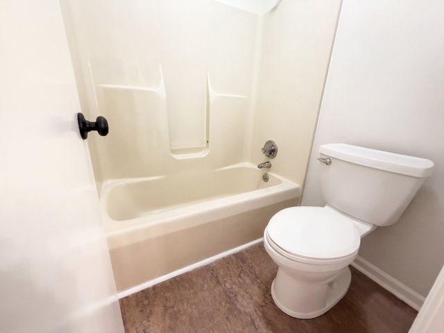 1819 Bourne Cir, Clarksville, TN 37043