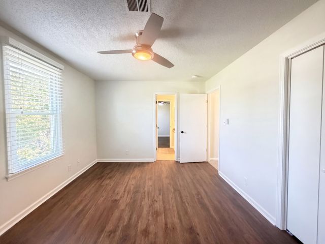 1819 Bourne Cir, Clarksville, TN 37043