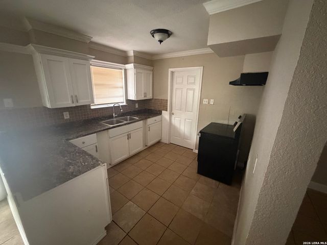 7918 Paint, San Antonio, TX 78227