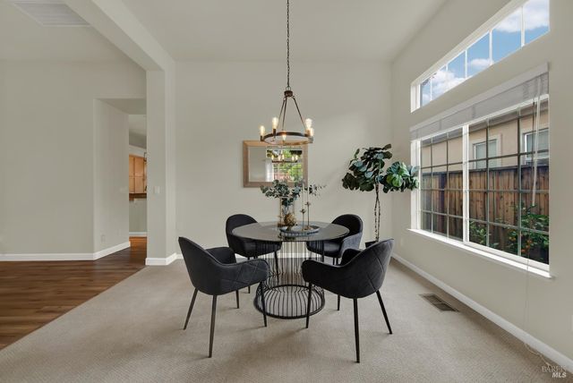 621 Renaissance Ave, Fairfield, CA 94534