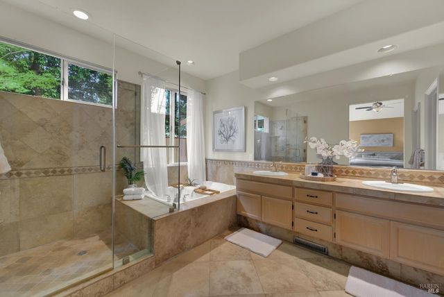 621 Renaissance Ave, Fairfield, CA 94534