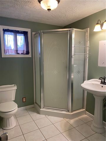 130 E End Road, Centerville, PA 15417