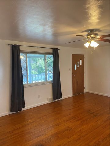 130 E End Road, Centerville, PA 15417