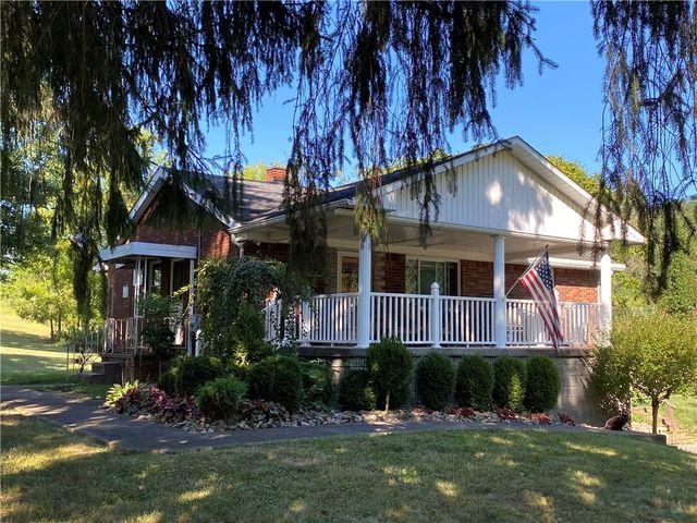 130 E End Road, Centerville, PA 15417