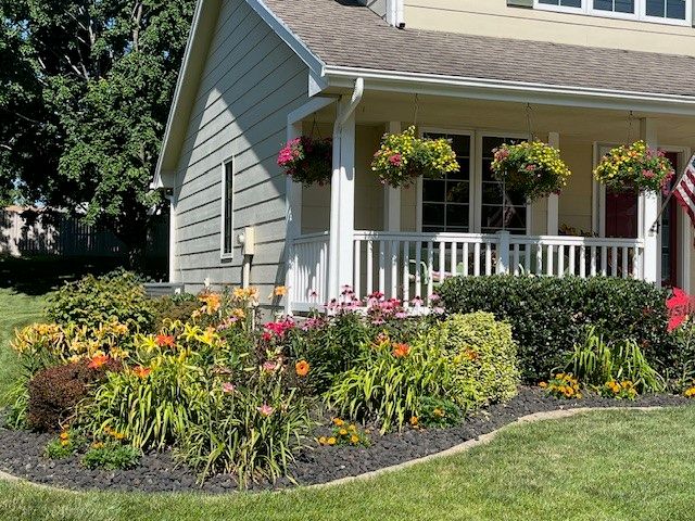 4130 98th Street, Urbandale, IA 50322