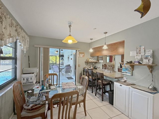 541 Azure Avenue, Wellington, FL 33414