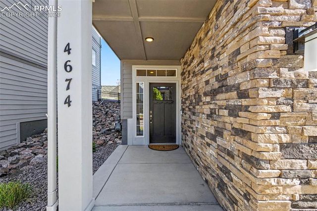 4674 Peak Crest View, Colorado Springs, CO 80918