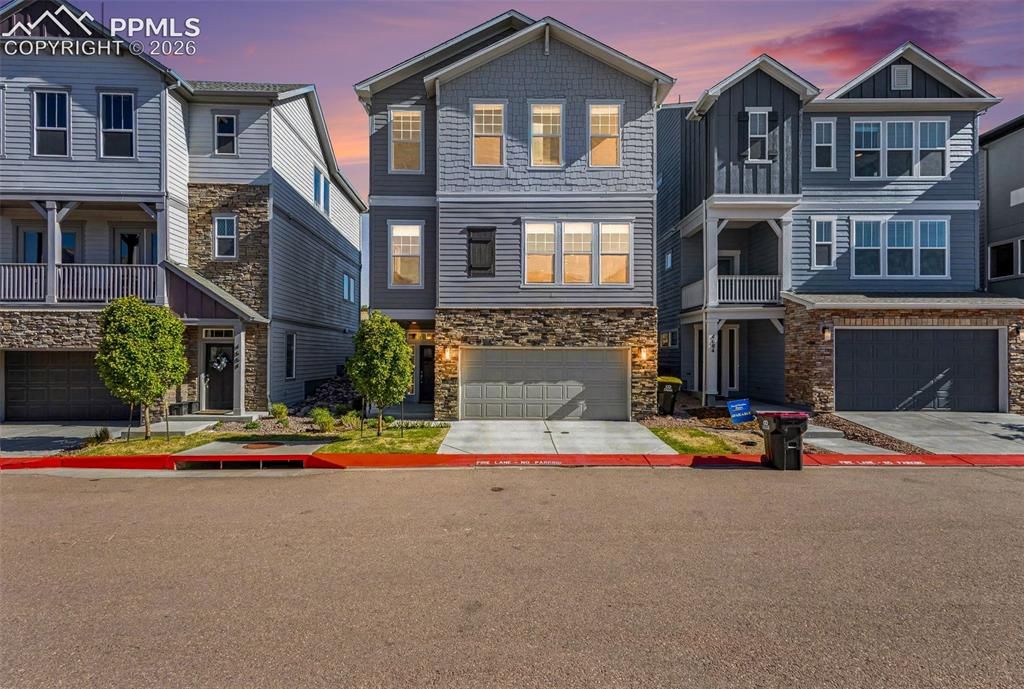 4674 Peak Crest View, Colorado Springs, CO 80918