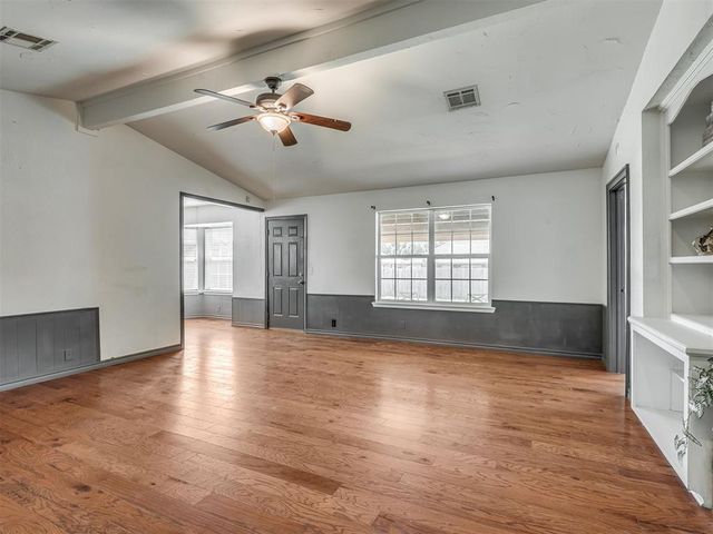 1300 Kelly Park Road, Edmond, OK 73003