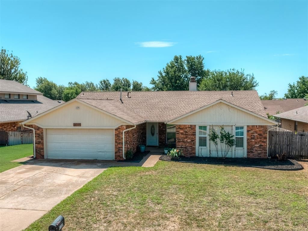 1300 Kelly Park Road, Edmond, OK 73003
