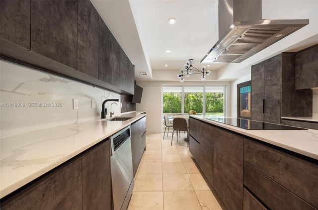 7230 Vistalmar St, Coral Gables, FL 33143