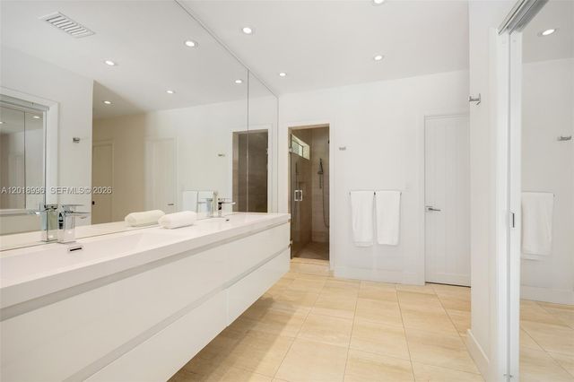 7230 Vistalmar St, Coral Gables, FL 33143