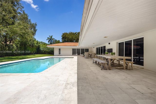 7230 Vistalmar St, Coral Gables, FL 33143