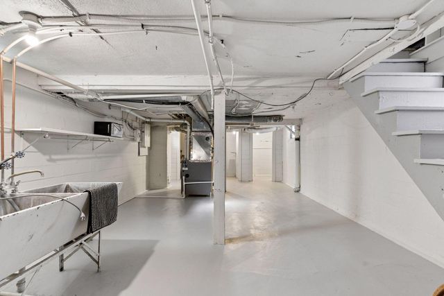 2634 18th Avenue S, Minneapolis, MN 55407