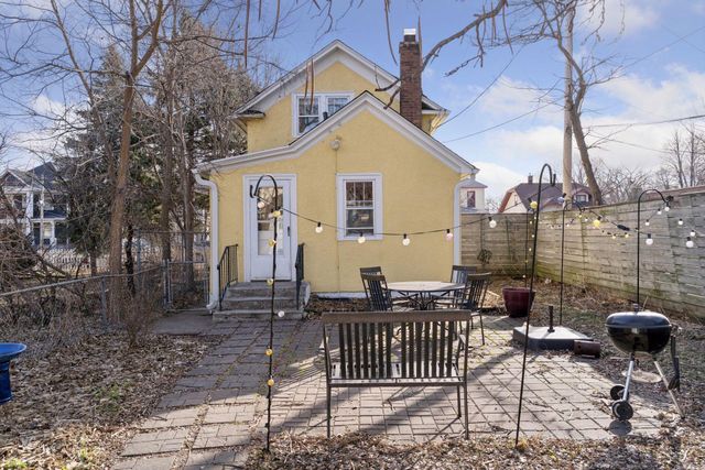 2634 18th Avenue S, Minneapolis, MN 55407