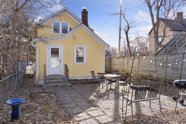 2634 18th Avenue S, Minneapolis, MN 55407